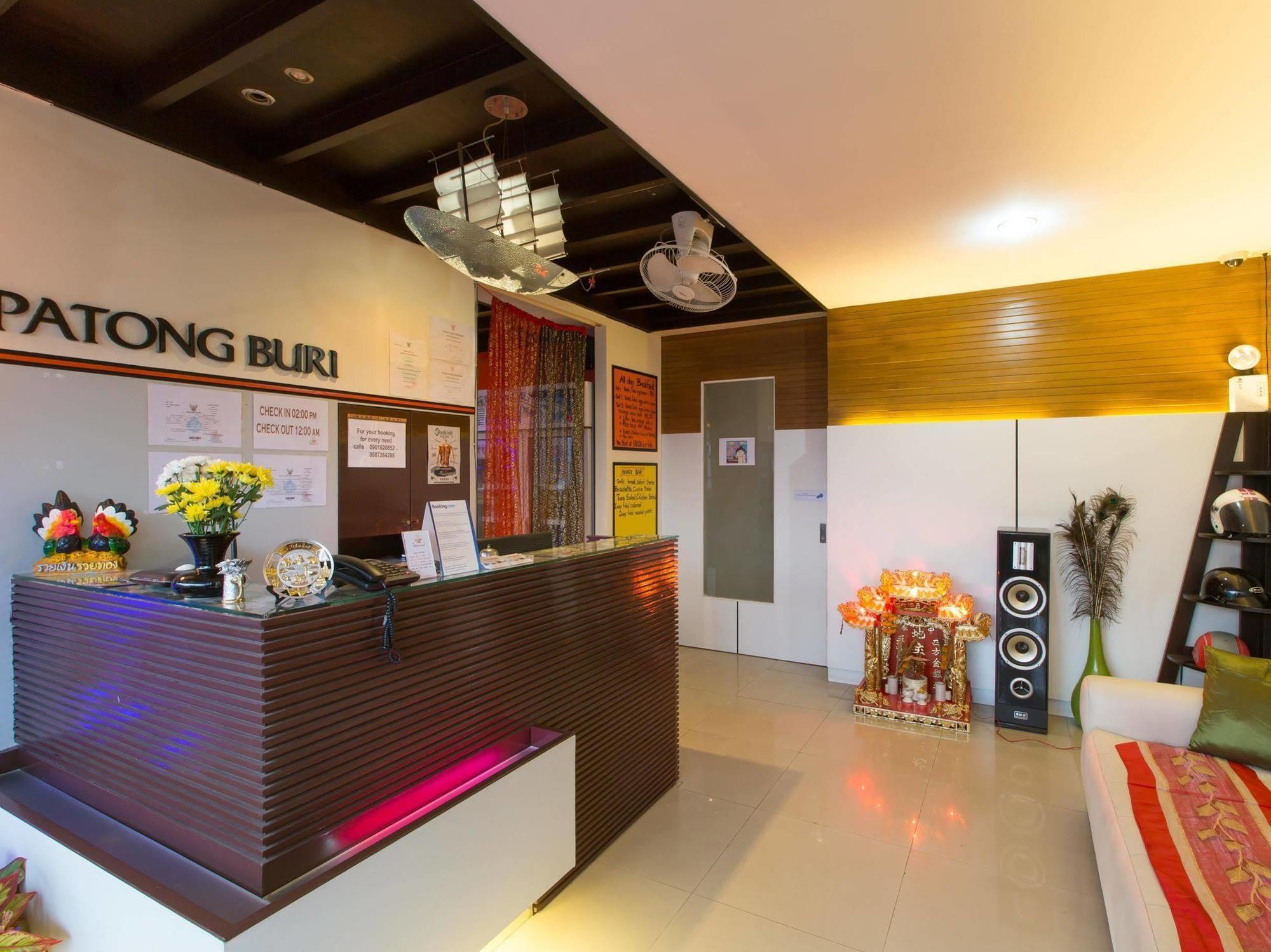 Patong Buri Hotel Esterno foto